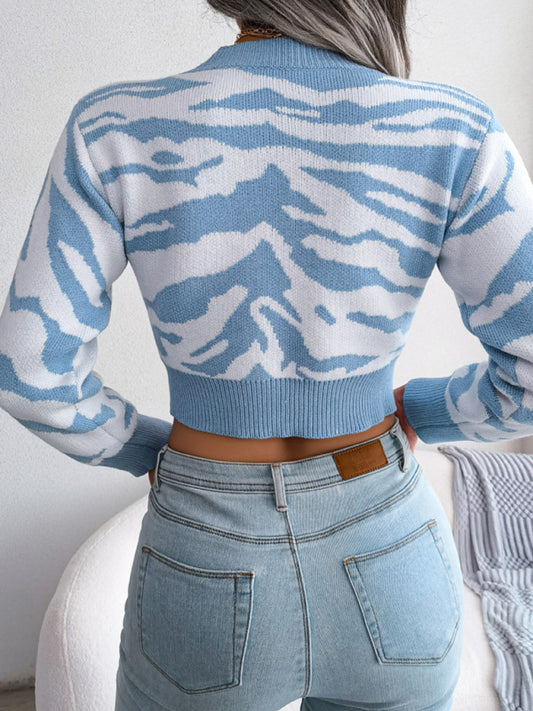 Women's Tiger Print Long Sleeve Crop Knit Sweater